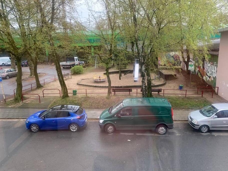 3 Zimmer Mietwohnung Naehe Hbf Essen Bagian luar foto
